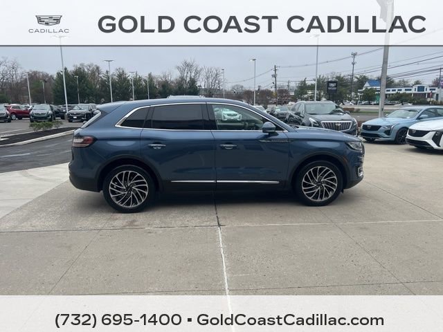 Used 2019 Lincoln Nautilus Reserve w/ Driver Assistance Package AWD/4WD image 4
