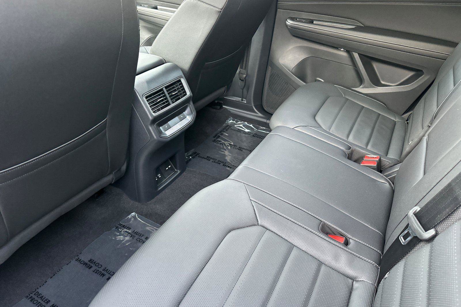 New 2026 Volkswagen Atlas Cross Sport SEL AWD/4WD image 11