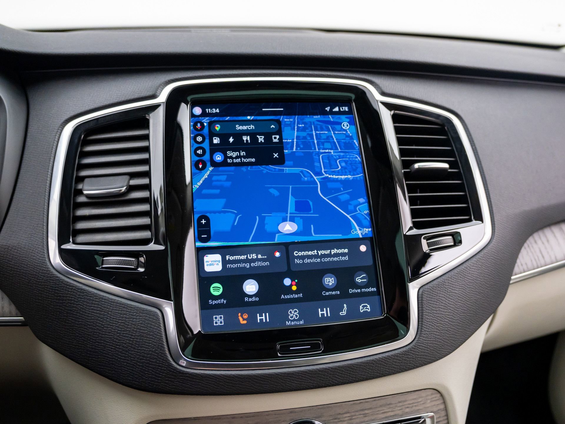 Used 2023 Volvo XC90 T8 Plus w/ Protection Package Premier image 25