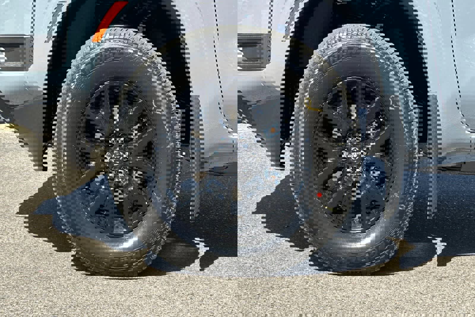 New 2026 Nissan Frontier SV image 29