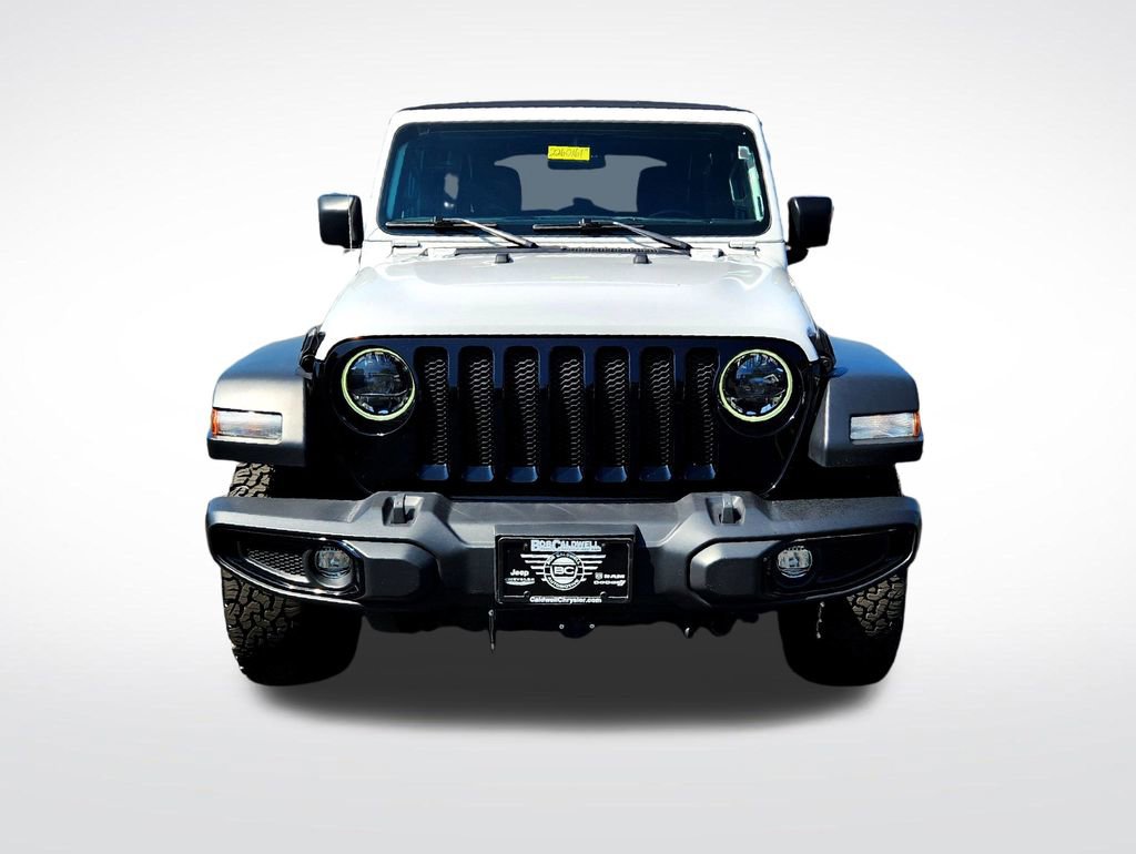 Used 2023 Jeep Wrangler Willys image 2