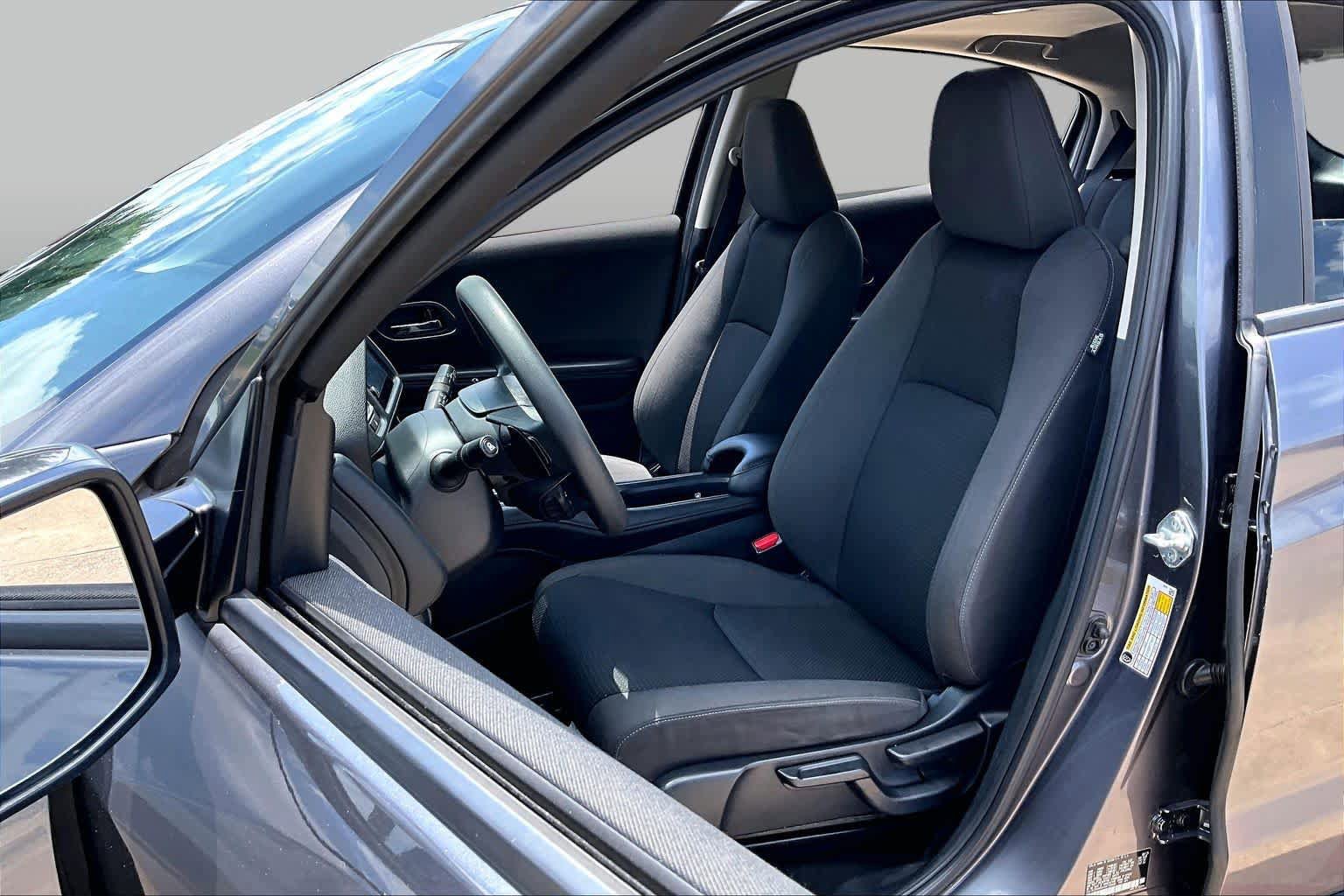 Used 2021 Honda HR-V EX image 8