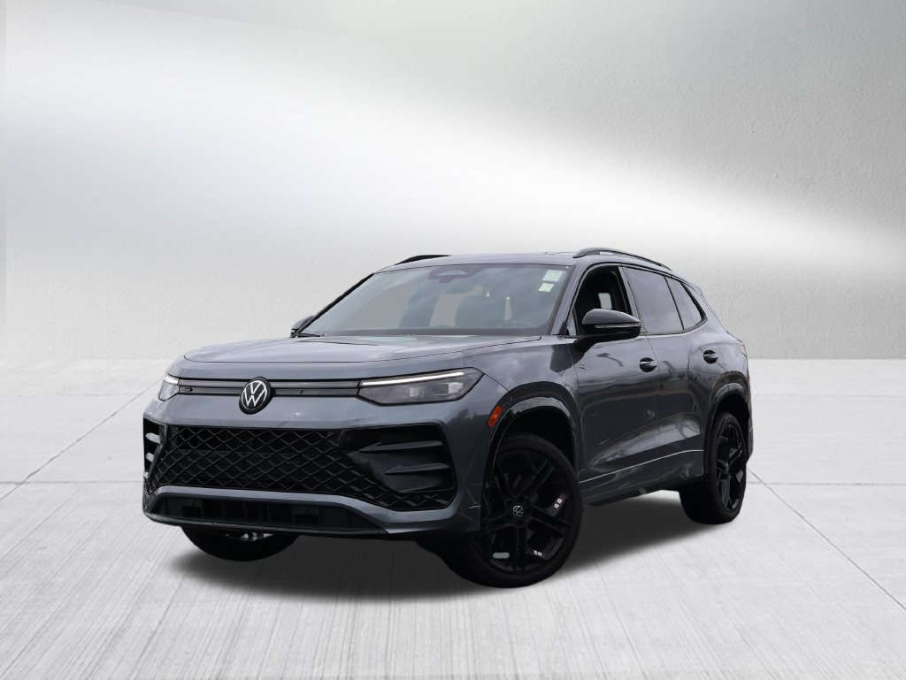 Certified 2026 Volkswagen Tiguan SE R-Line