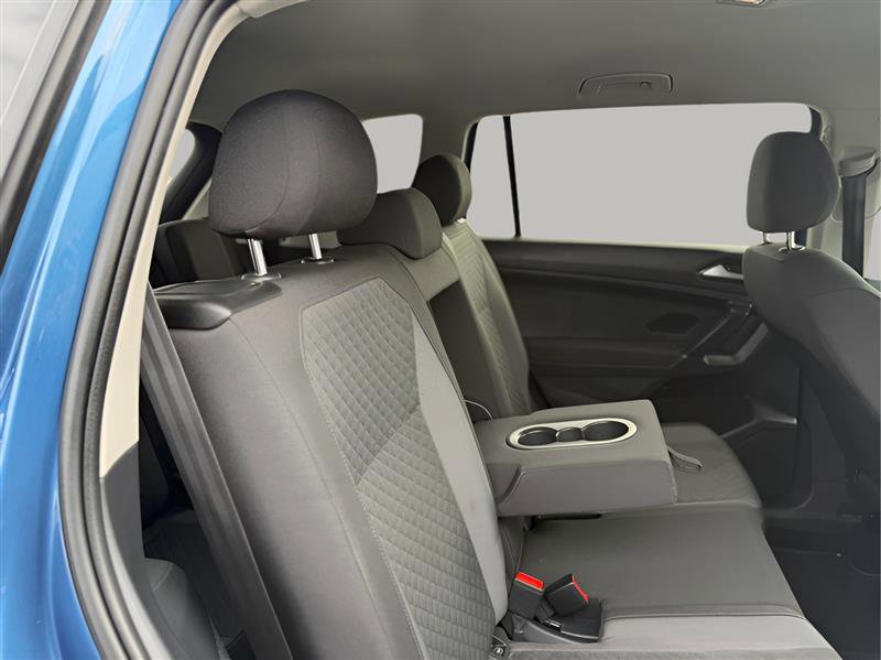 Used 2018 Volkswagen Tiguan S image 30