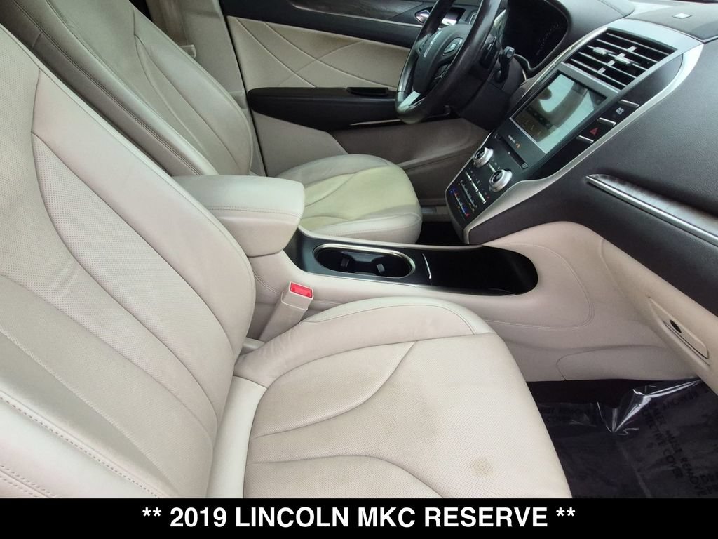 Used 2019 Lincoln MKC Reserve w/ MKC Climate Package AWD/4WD image 28