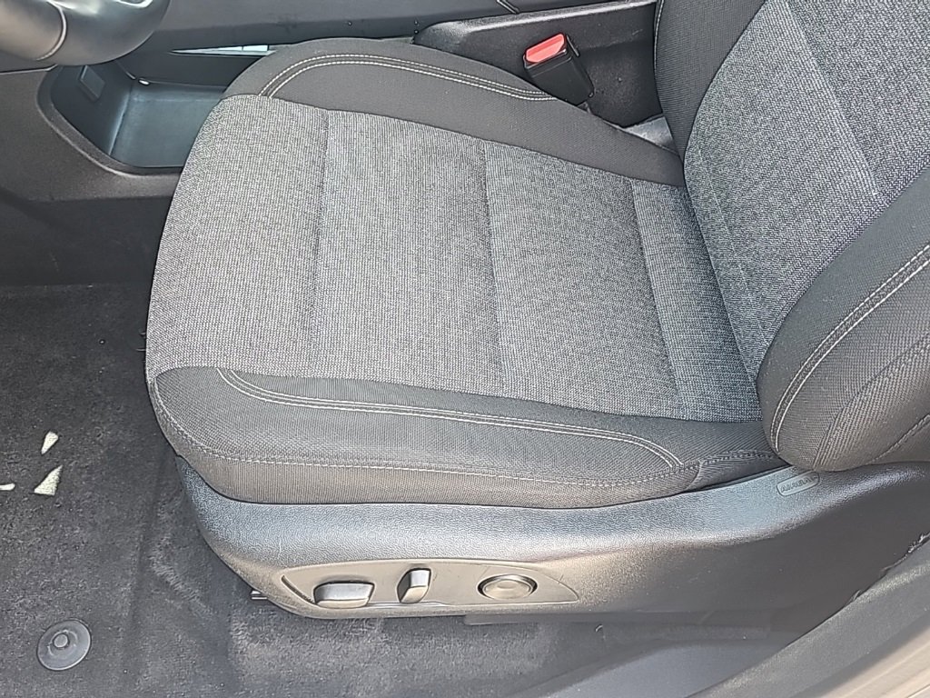 Certified 2025 GMC Acadia Elevation image 12