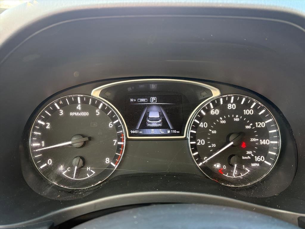 Used 2019 Nissan Pathfinder Platinum w/ Cargo Package image 8