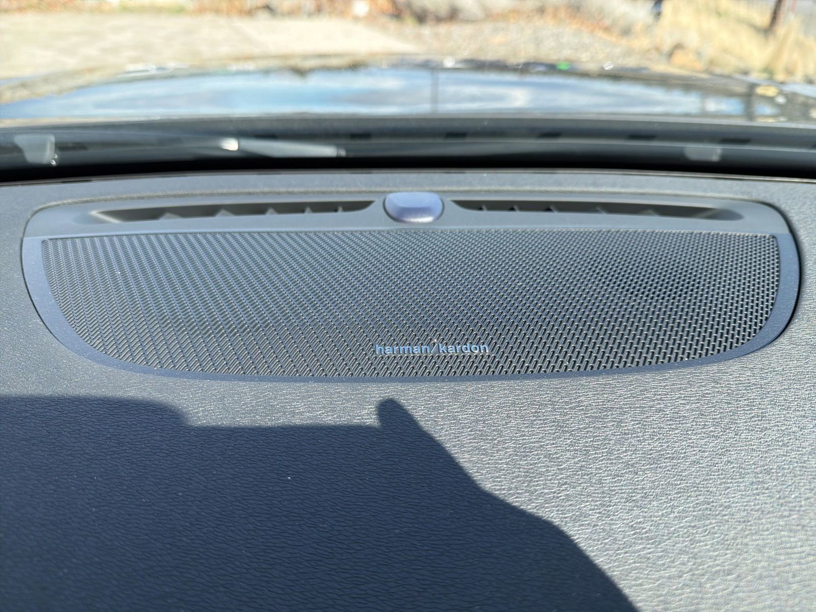 Certified 2025 Volvo S90 B6 Plus w/ Protection Package Premier image 51