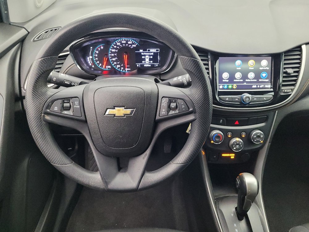 Used 2018 Chevrolet Trax LT image 22