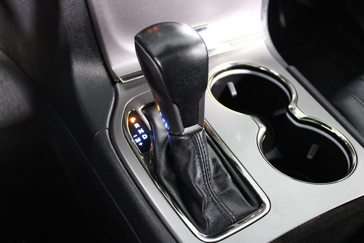 Used 2020 Jeep Grand Cherokee Limited X RWD image 19