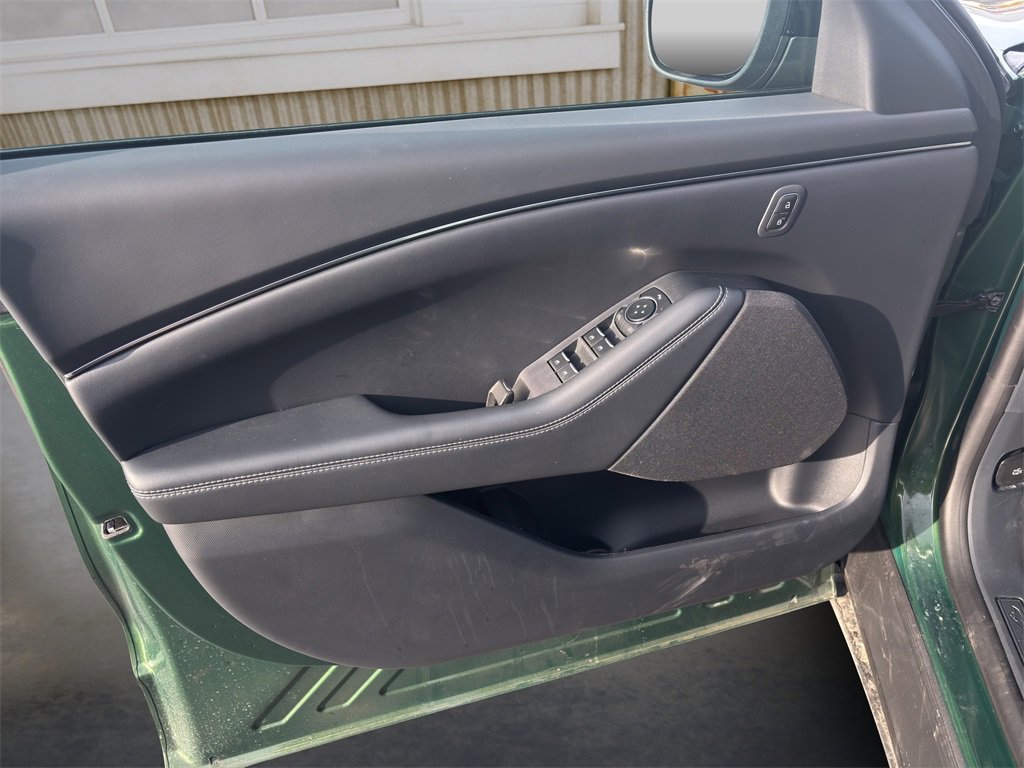 New 2025 Ford Mustang Mach-E Select image 33