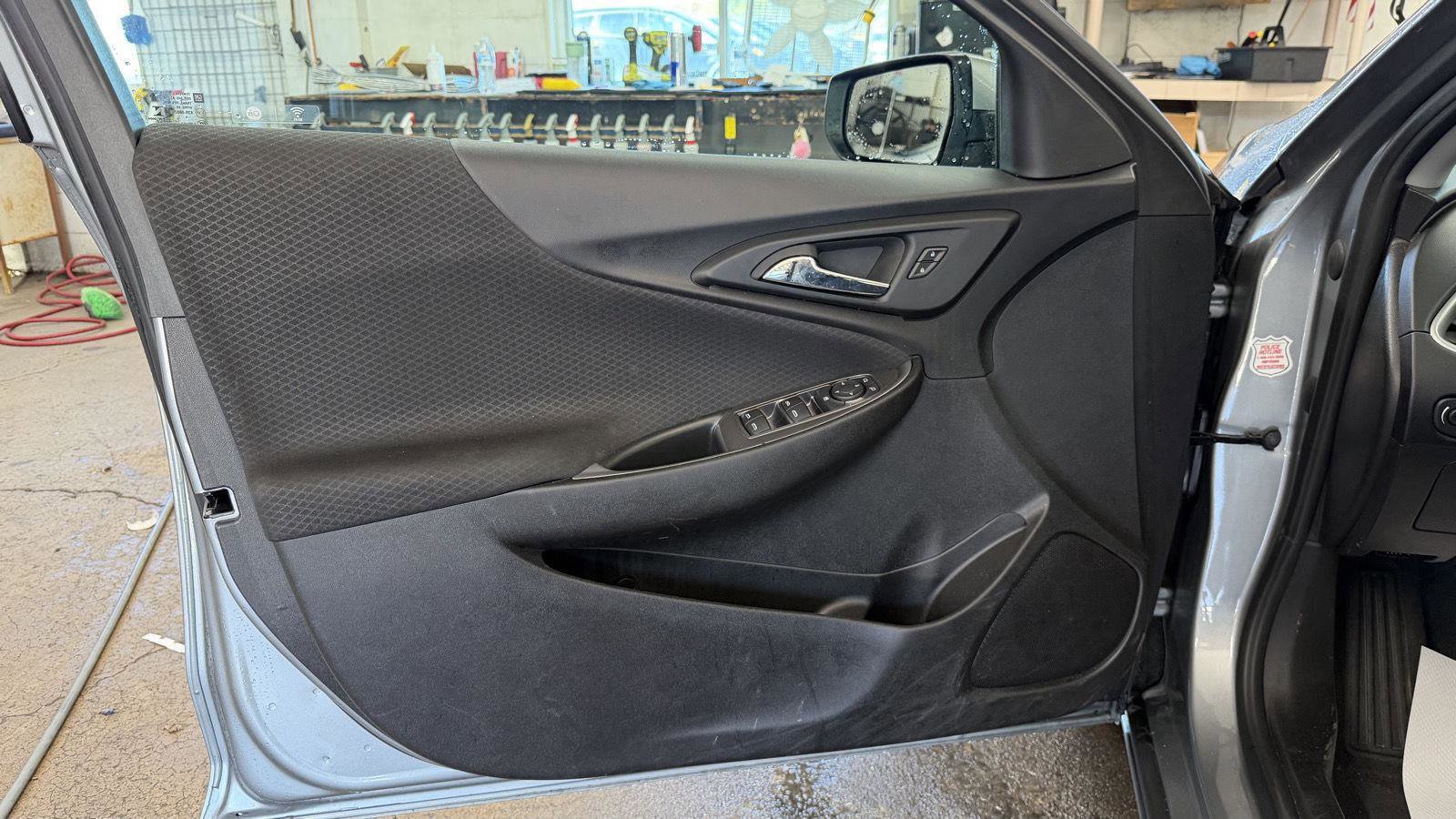 Used 2024 Chevrolet Malibu LT image 11