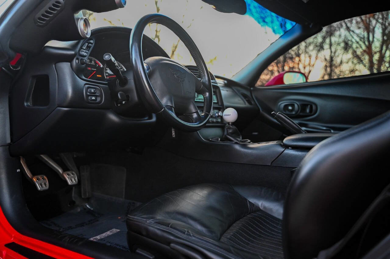 Used 2002 Chevrolet Corvette Z06 w/ Memory Pkg image 84