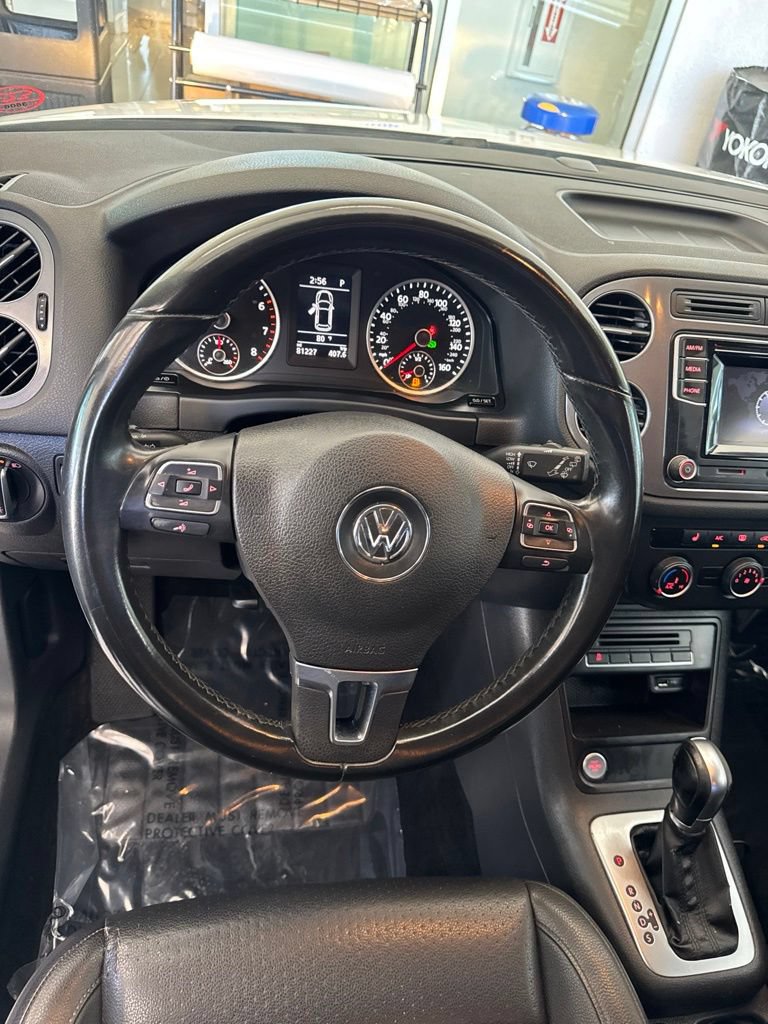 Used 2016 Volkswagen Tiguan S FWD image 12