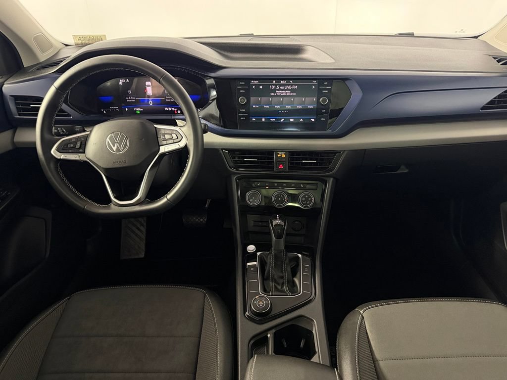 Used 2023 Volkswagen Taos SE w/ Panoramic Sunroof Package AWD/4WD image 13
