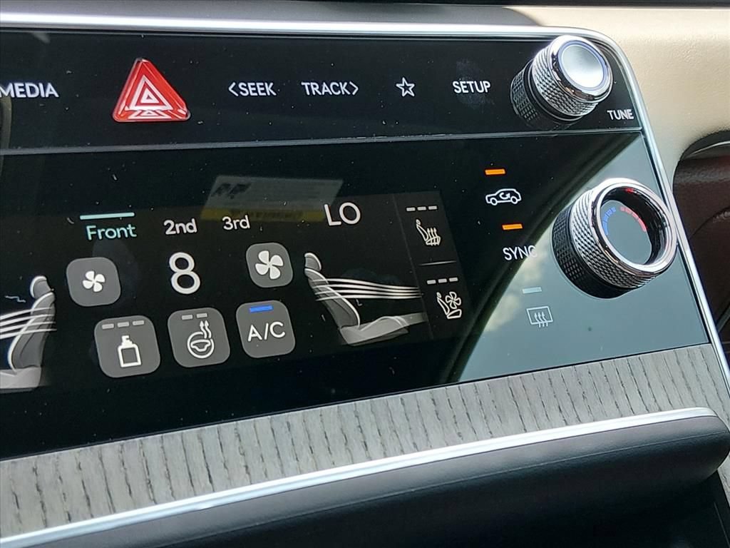 New 2026 Genesis GV80 3.5T Prestige AWD/4WD image 18