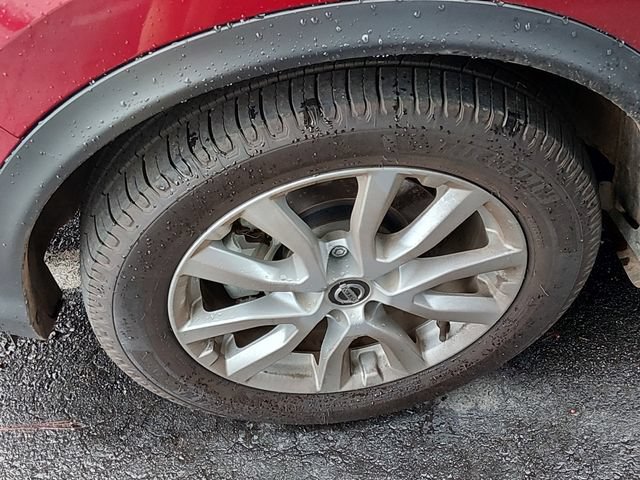 Certified 2021 Nissan Rogue Sport SV FWD image 9