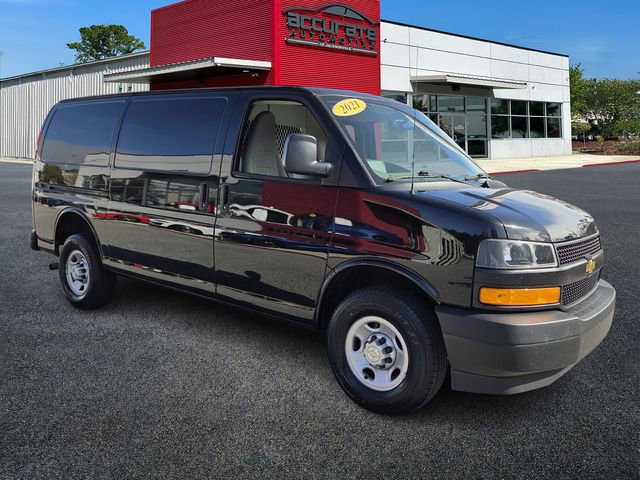 Used 2021 Chevrolet Express 2500 w/ Driver Convenience Package image 7