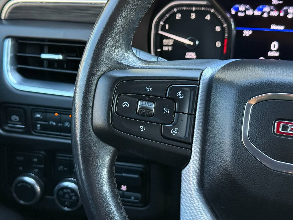 Used 2021 GMC Yukon SLT image 39