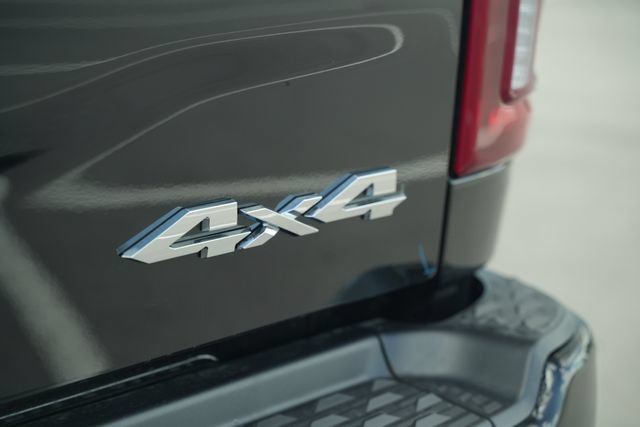 New 2026 RAM 2500 Laramie AWD/4WD image 47