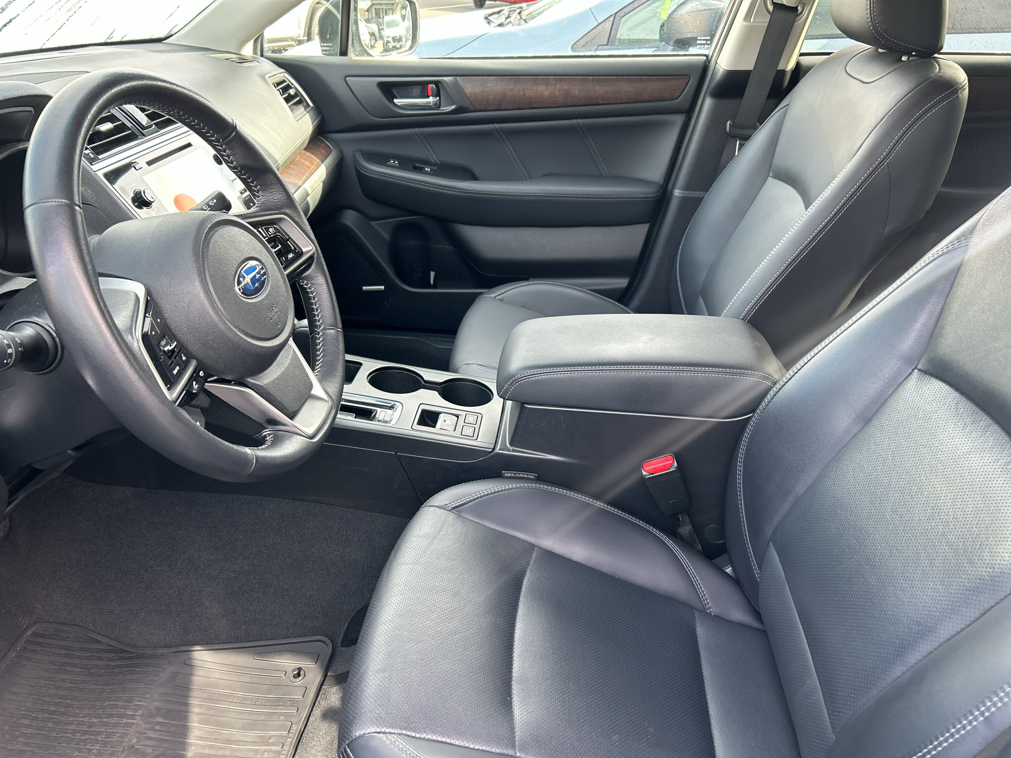Used 2018 Subaru Outback 2.5i Limited AWD/4WD image 14