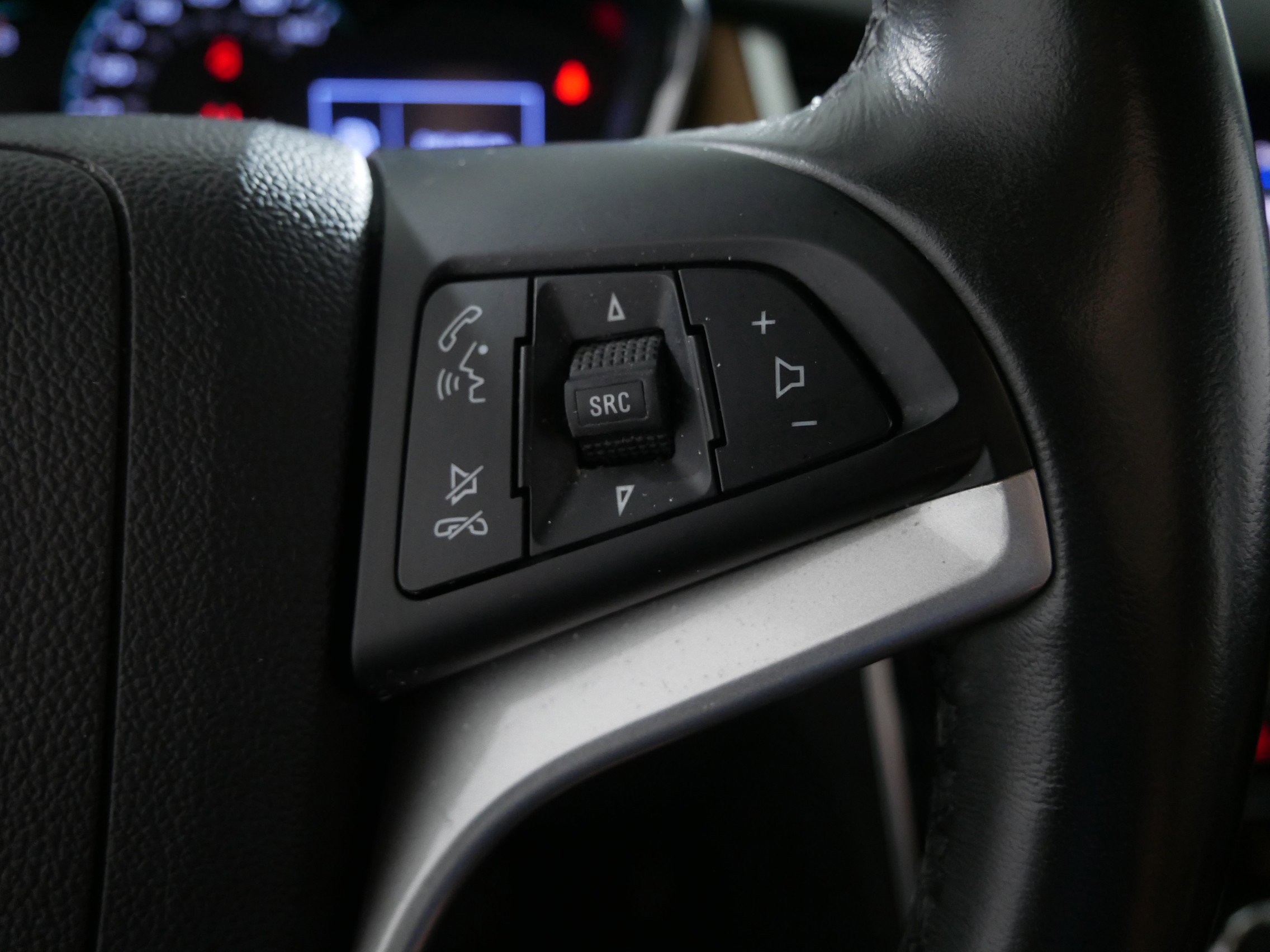 Used 2020 Chevrolet Trax Premier image 29