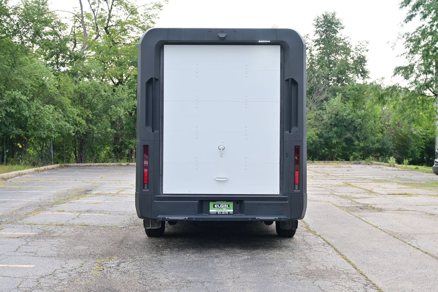 Used 2024 Chevrolet Brightdrop 600 w/ Commercial Equipment Package AWD/4WD image 12