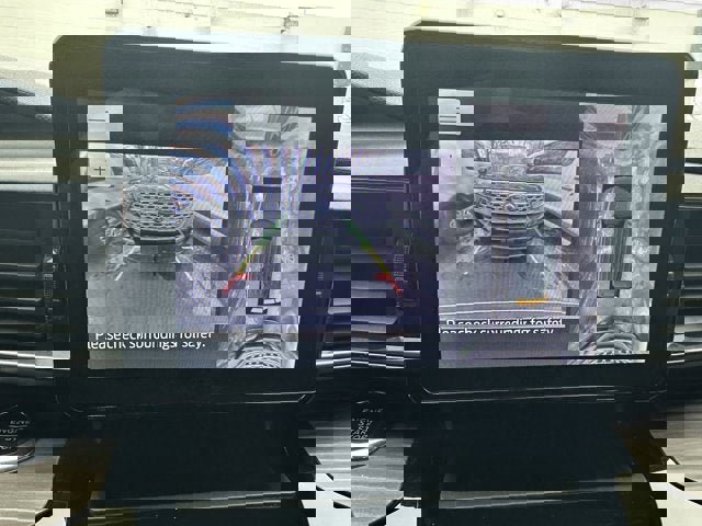 Used 2022 Ford Explorer Limited w/ Equipment Group 301A image 24