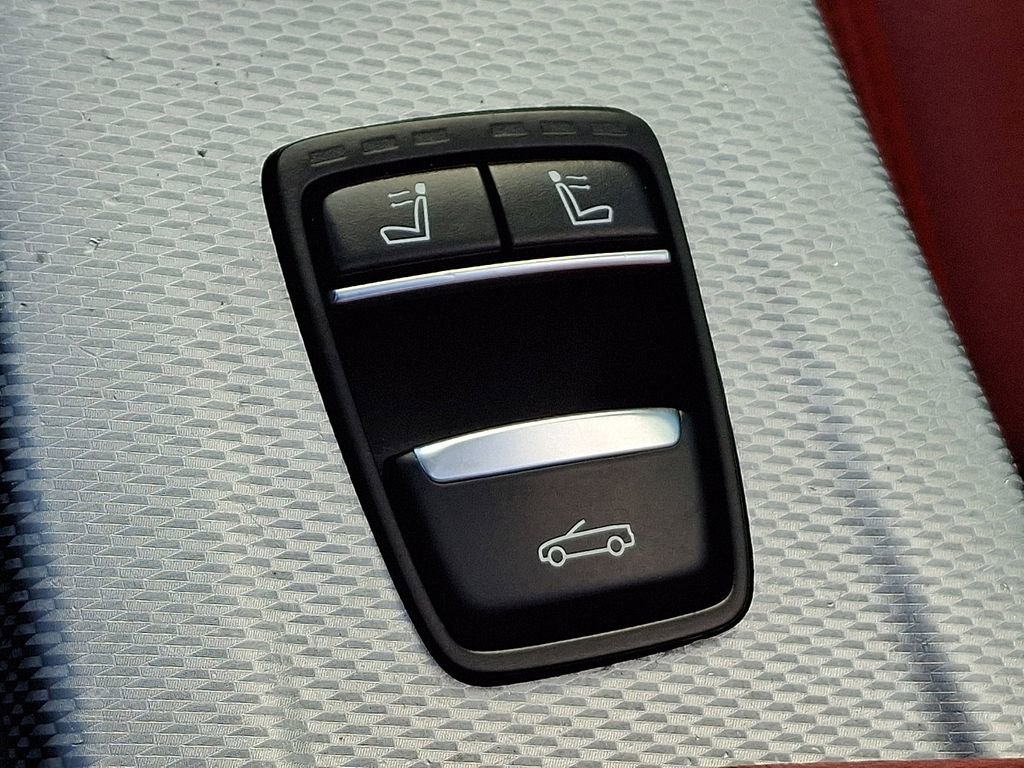 Used 2019 BMW 430i xDrive Convertible w/ M Sport Package image 25