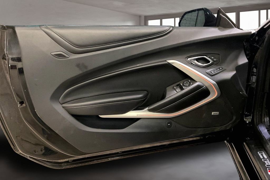 Used 2017 Chevrolet Camaro SS image 20