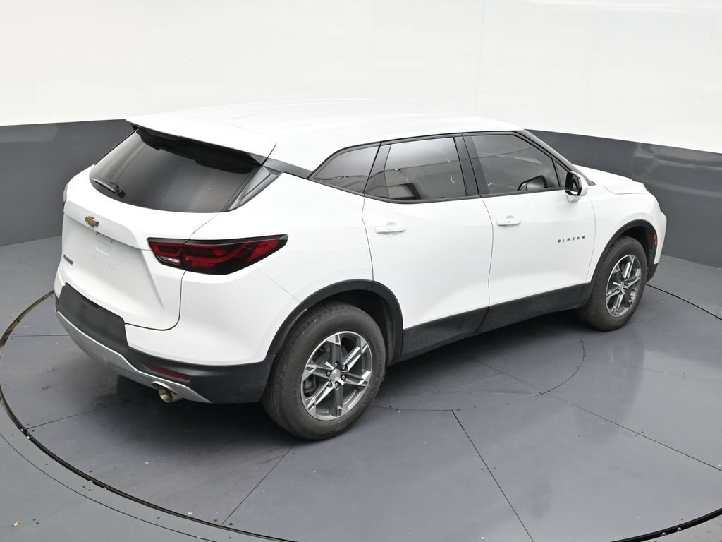 Used 2023 Chevrolet Blazer LT FWD image 16