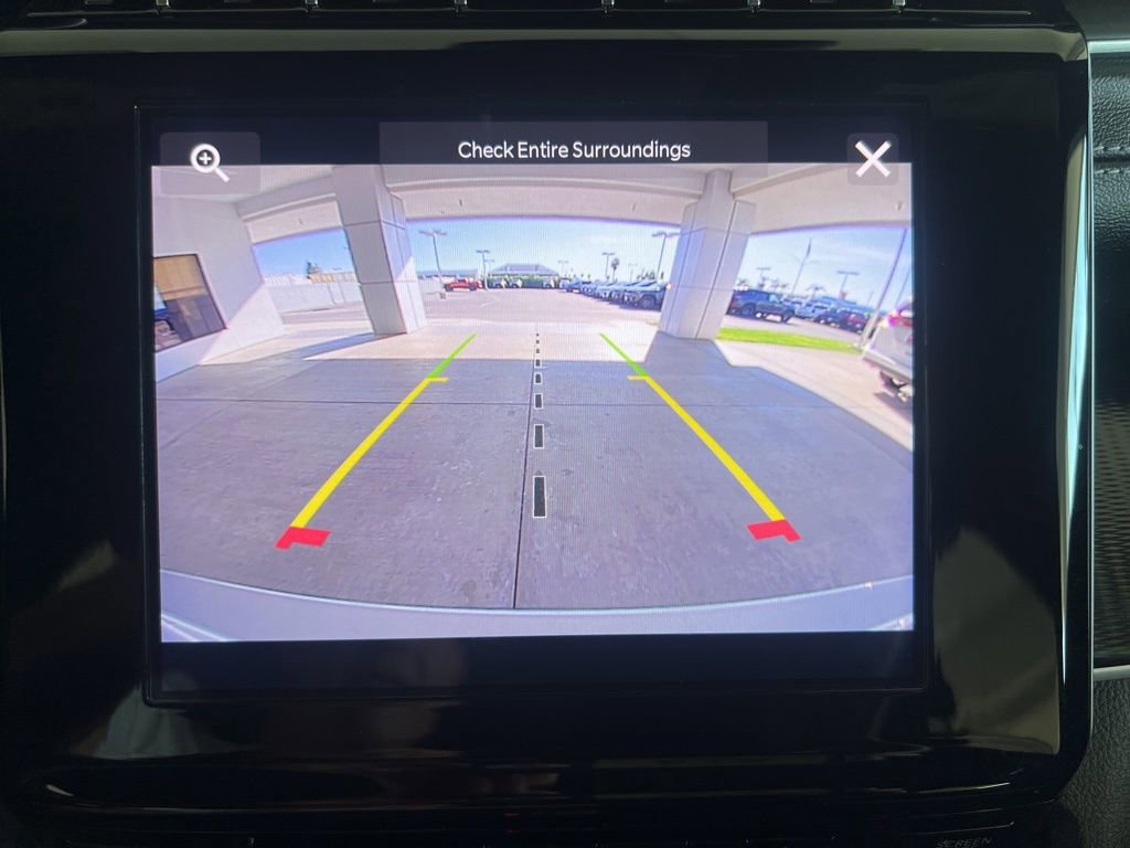 Used 2024 Jeep Grand Cherokee L Laredo image 48