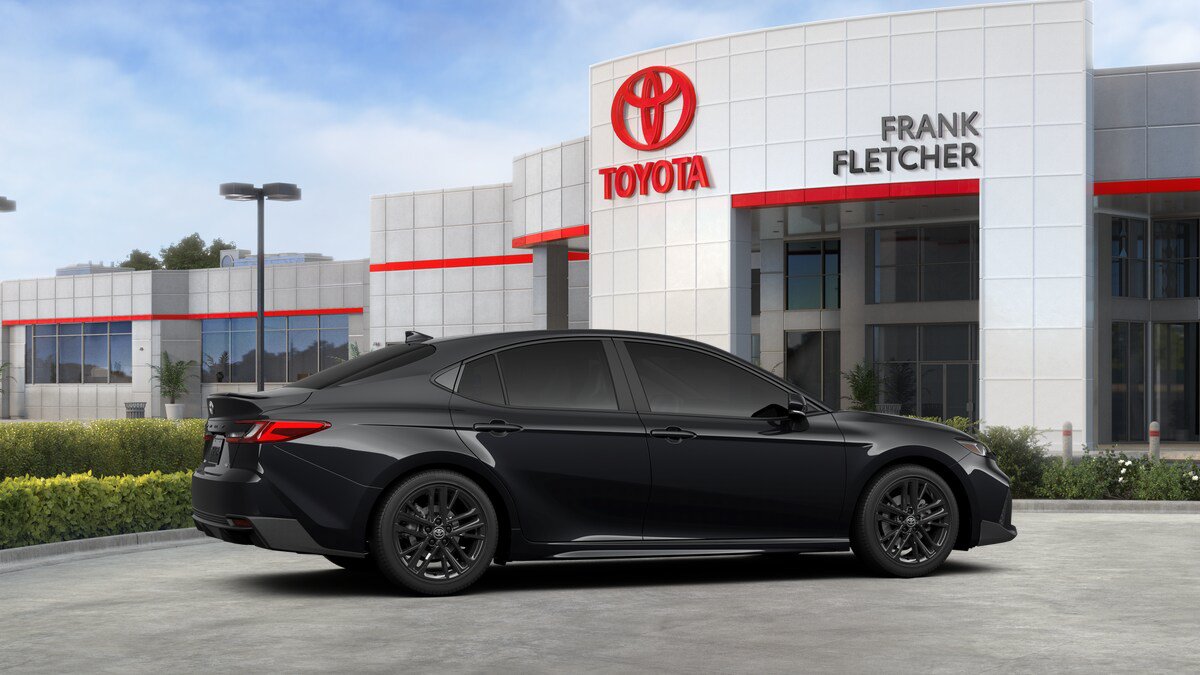 New 2026 Toyota Camry SE w/ Convenience Package FWD image 11