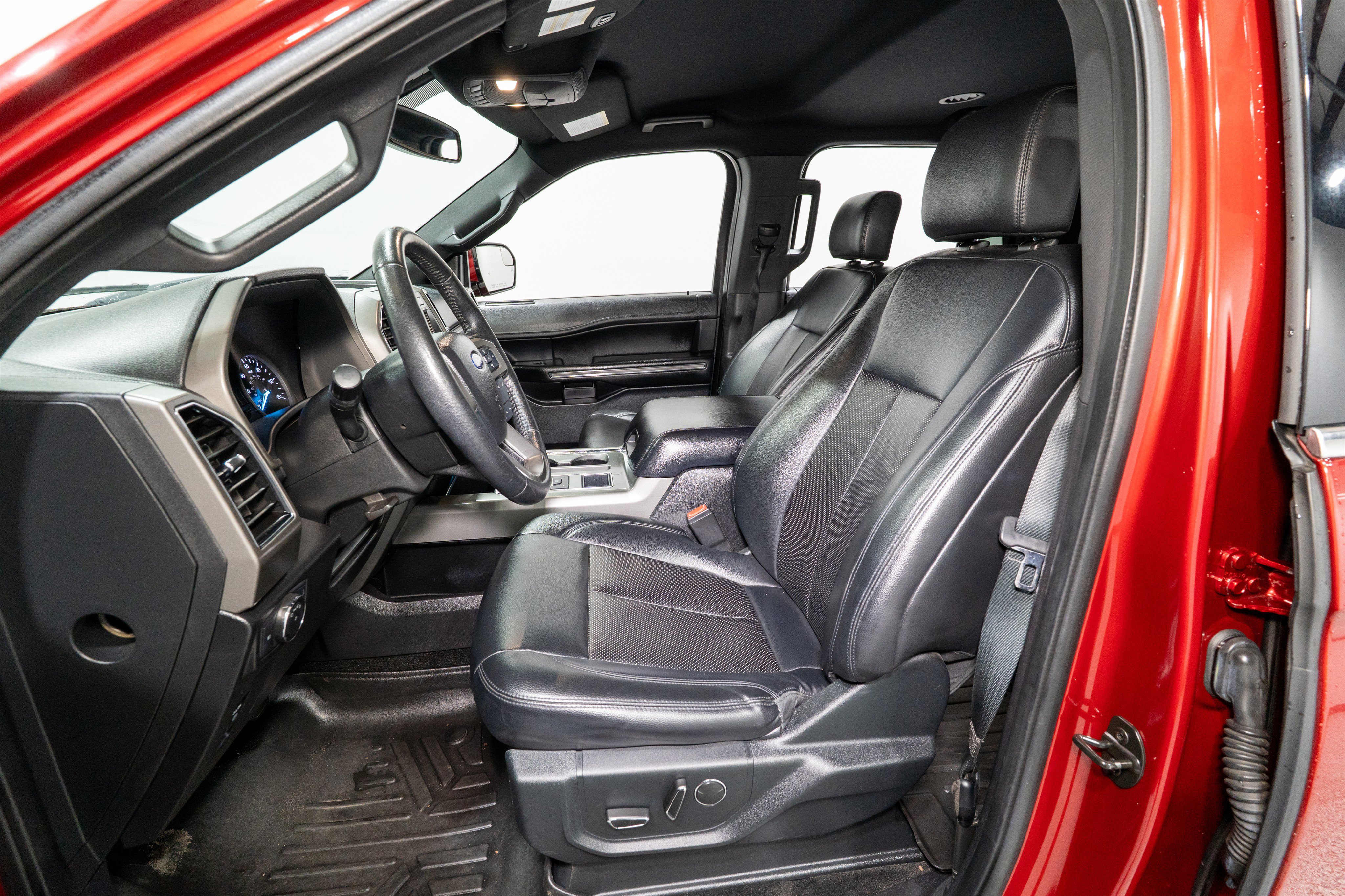 Used 2019 Ford Expedition XLT w/ Equipment Group 201A image 14