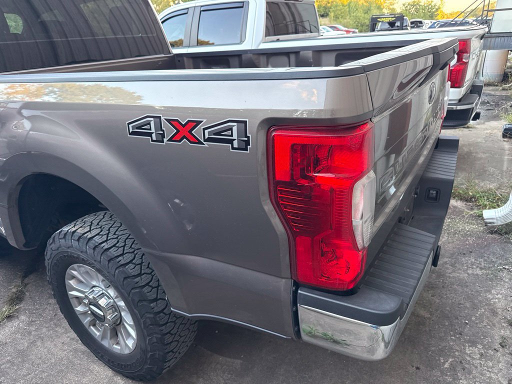 Used 2021 Ford F250 XL w/ STX Appearance Package AWD/4WD image 8
