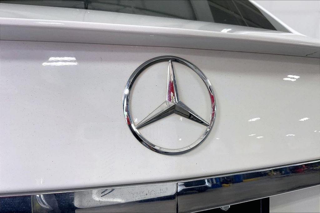 Used 2015 Mercedes-Benz E 400 Sedan image 39