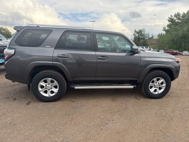 Used 2015 Toyota 4Runner SR5 AWD/4WD image 7