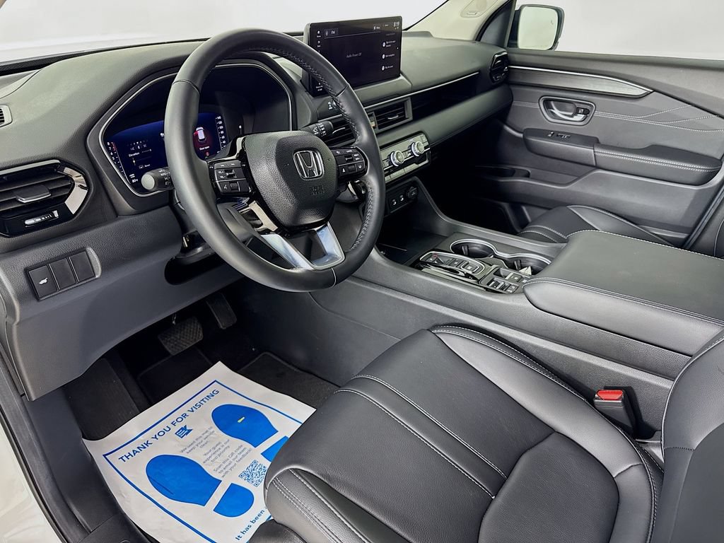 Used 2026 Honda Pilot Touring image 11
