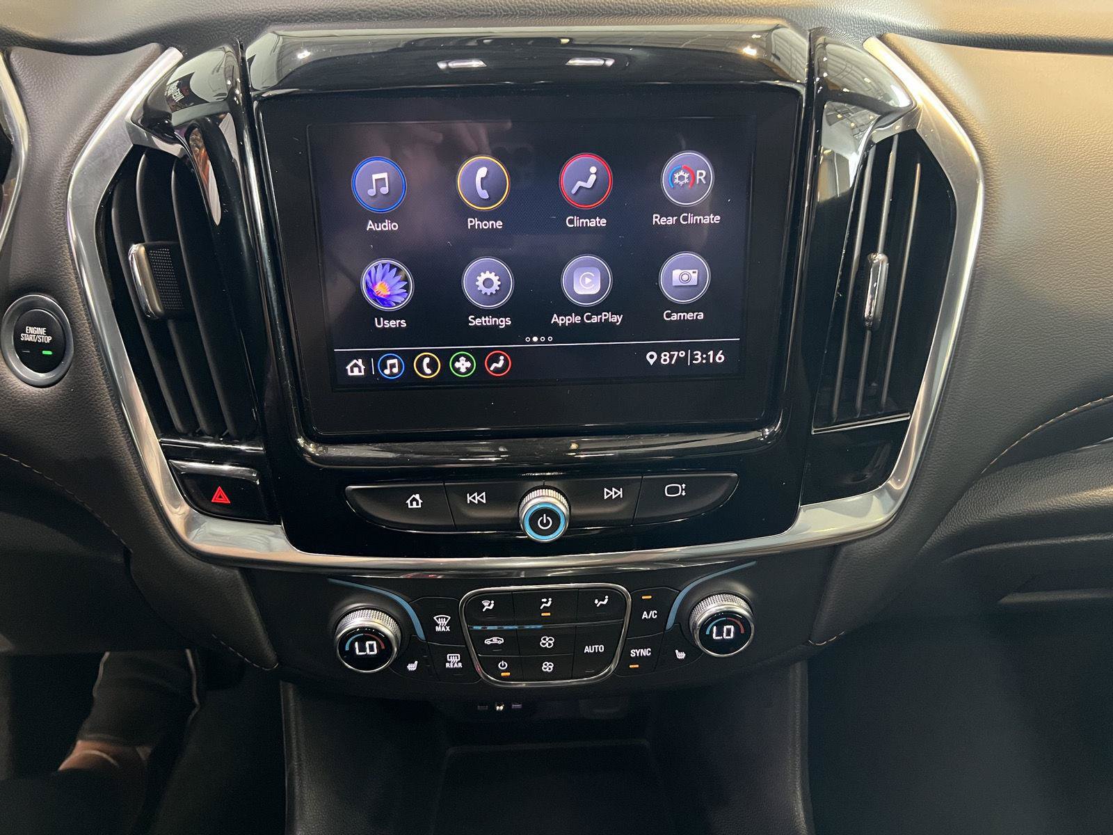 Used 2021 Chevrolet Traverse LT AWD/4WD image 46