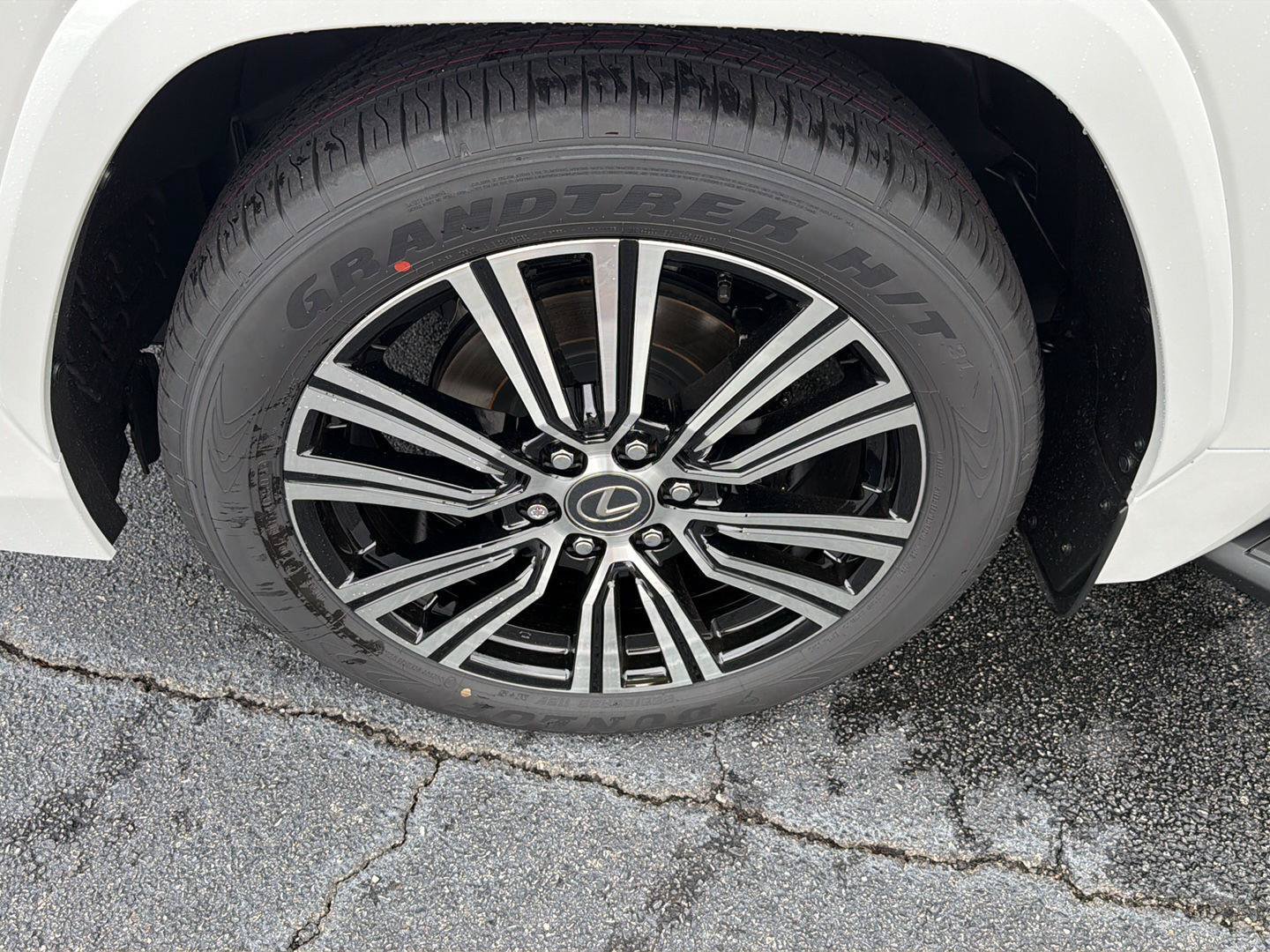 New 2026 Lexus LX 700h Luxury AWD/4WD image 39