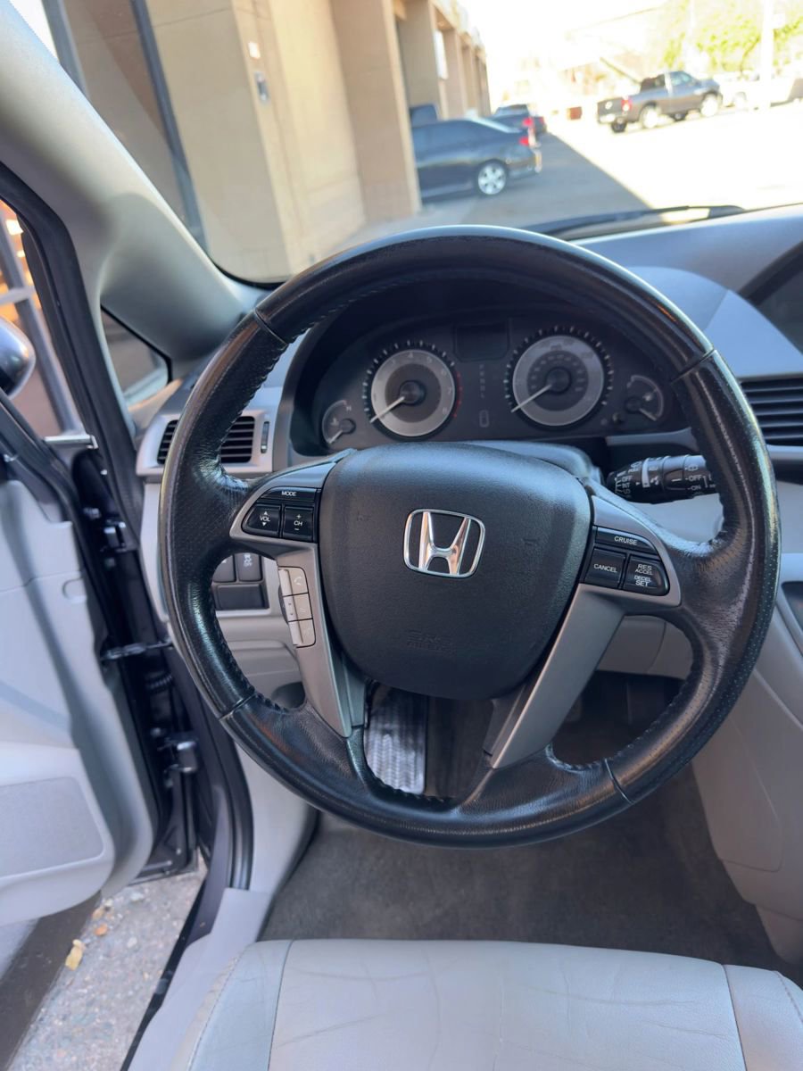 Used 2014 Honda Odyssey EX-L image 14