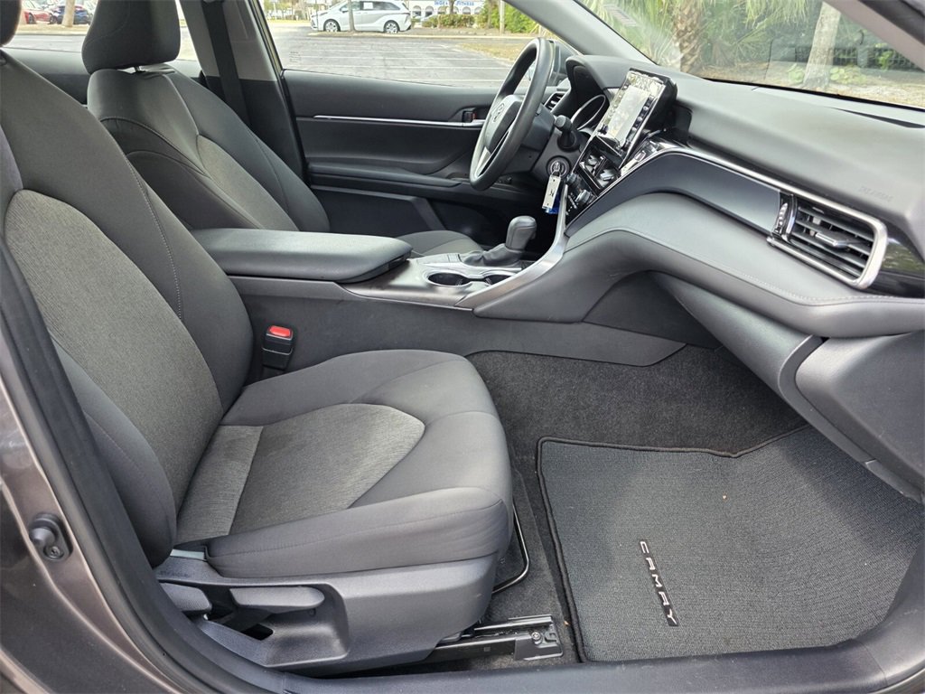 Used 2024 Toyota Camry LE image 14
