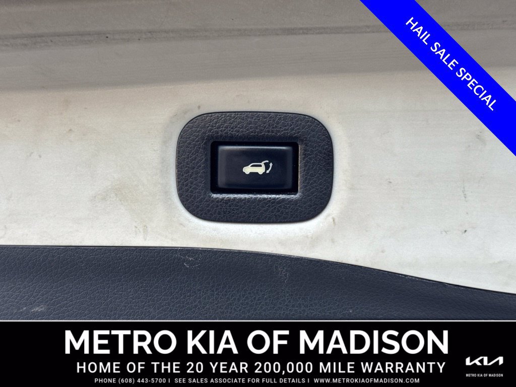 Used 2017 Nissan Rogue SV AWD/4WD image 37