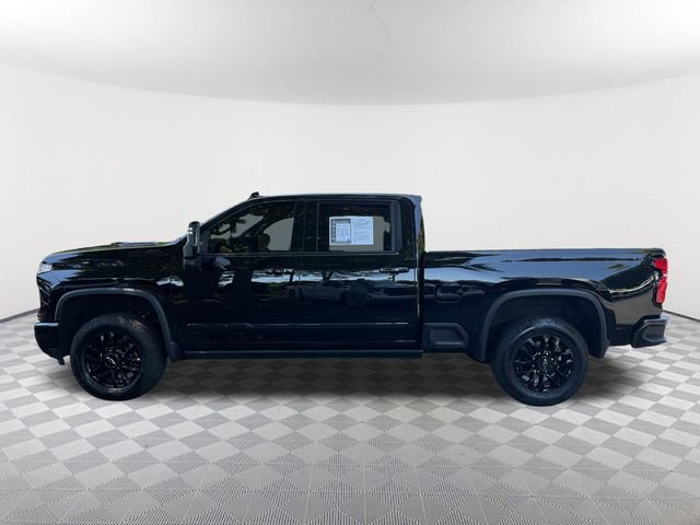 Used 2025 Chevrolet Silverado 3500 High Country w/ Midnight Edition AWD/4WD image 8