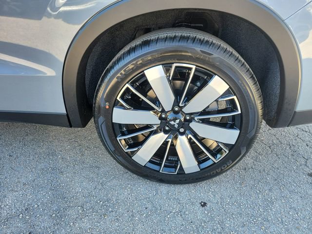 New 2026 Mitsubishi Outlander SE image 7