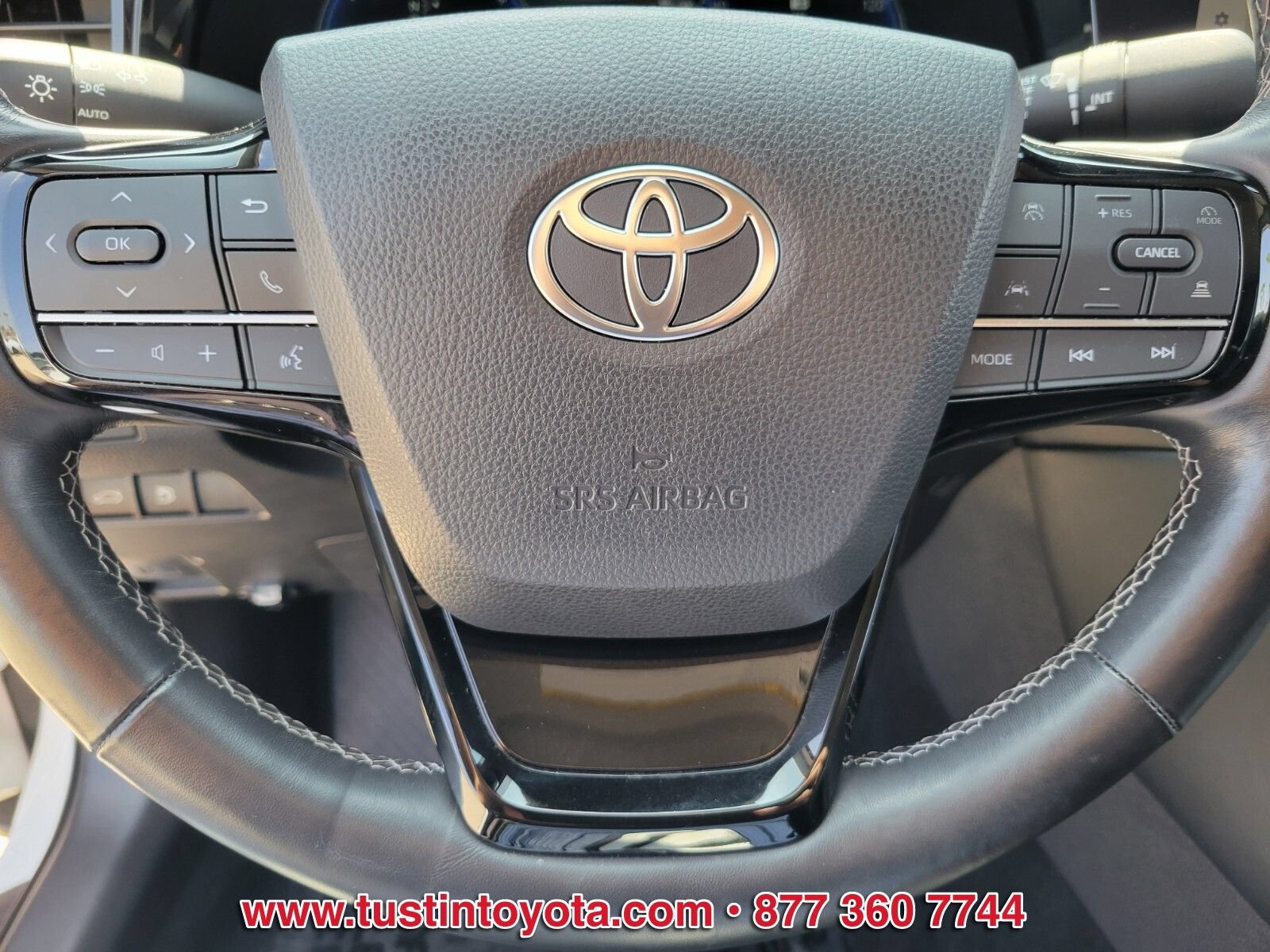 Used 2024 Toyota Mirai w/ Advanced Technology Package RWD image 18