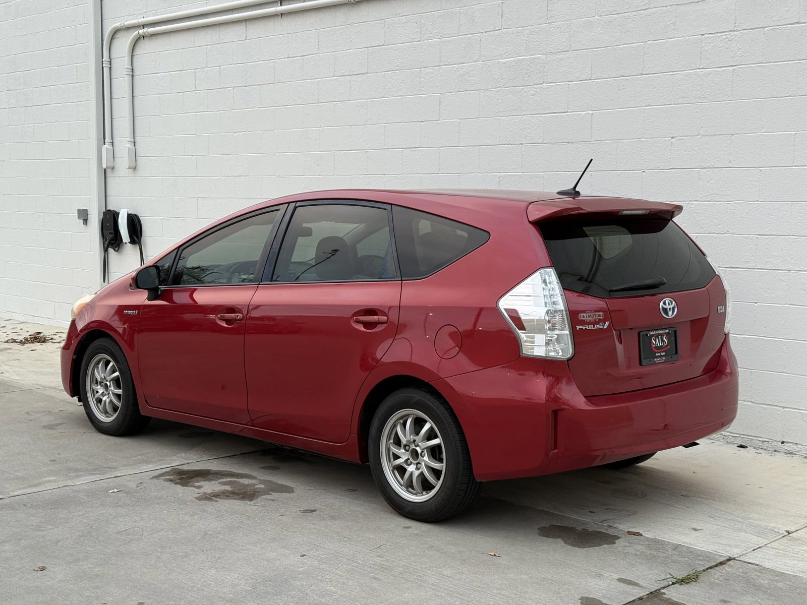 Used 2013 Toyota Prius V Three FWD image 5
