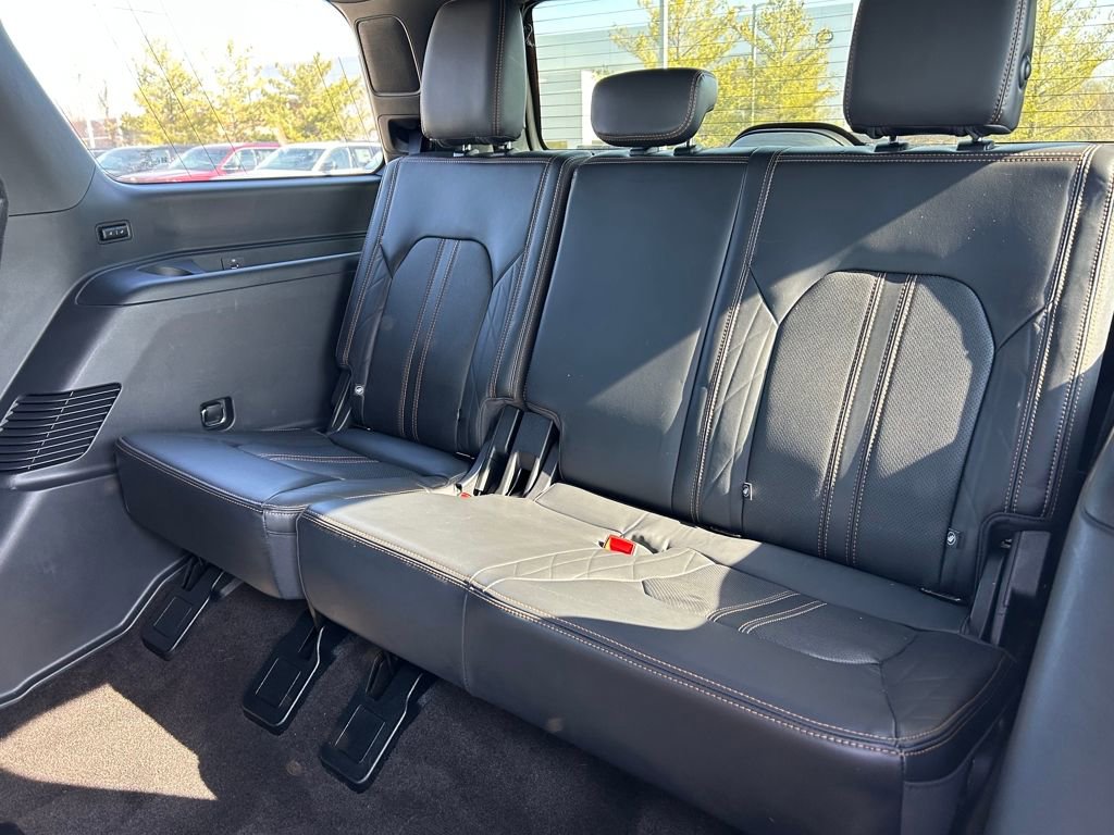 Used 2023 Ford Expedition Platinum image 27