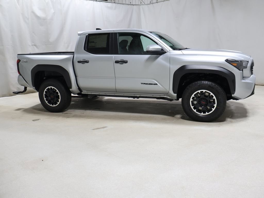 New 2026 Toyota Tacoma TRD Off-Road AWD/4WD image 6
