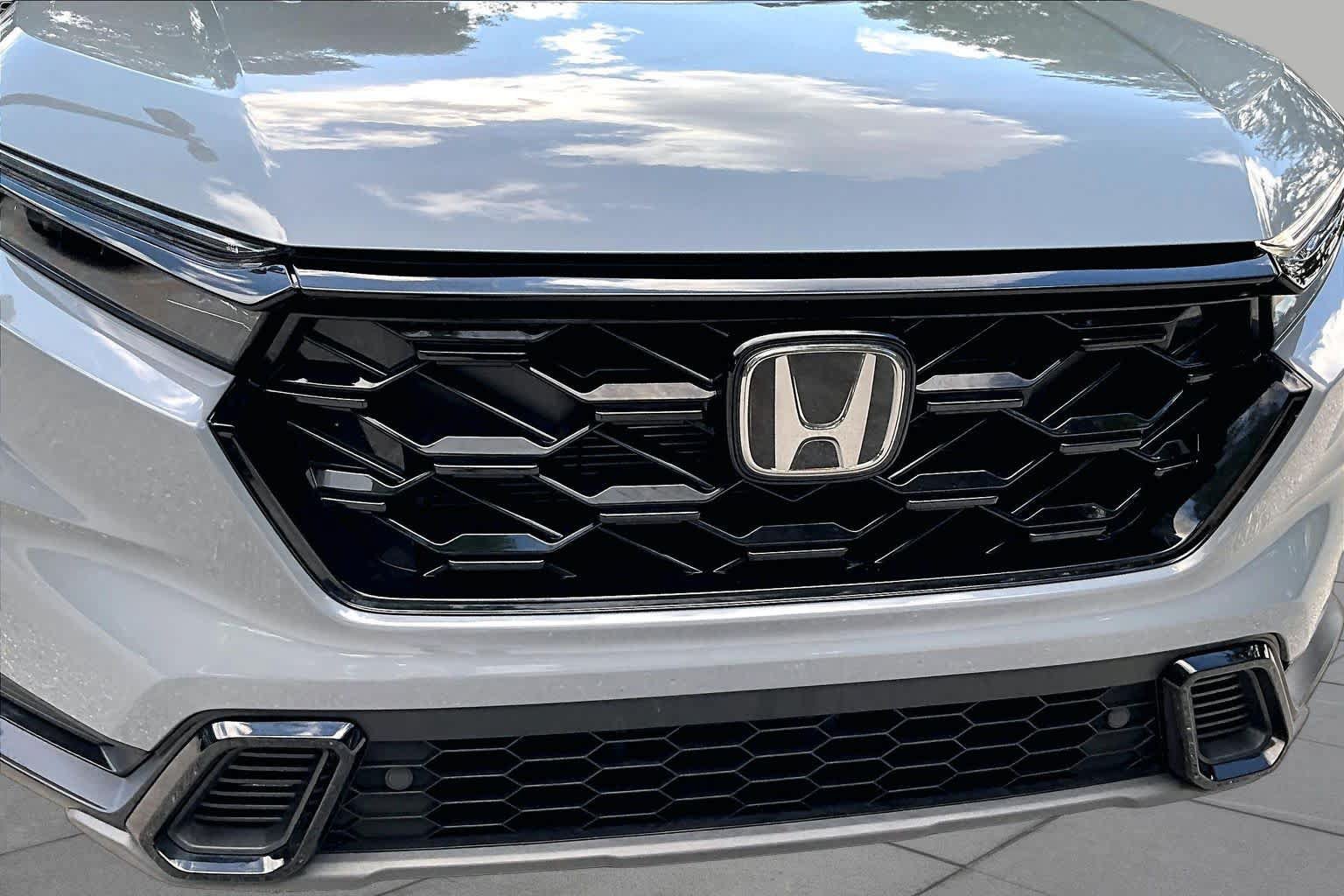 Used 2025 Honda CR-V Sport-L image 30